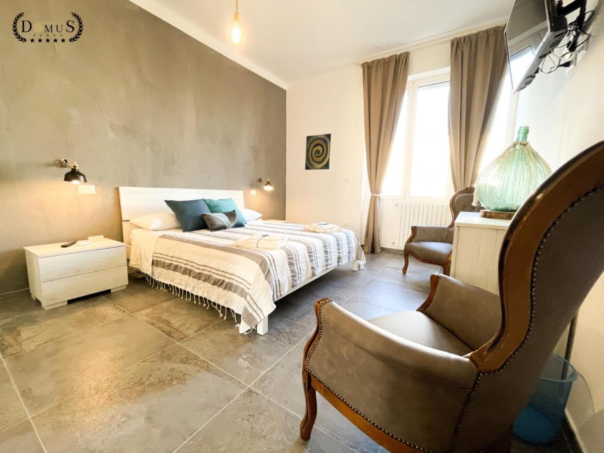 4 Balconi Rooms-Elements B&B Лечче Екстер'єр фото