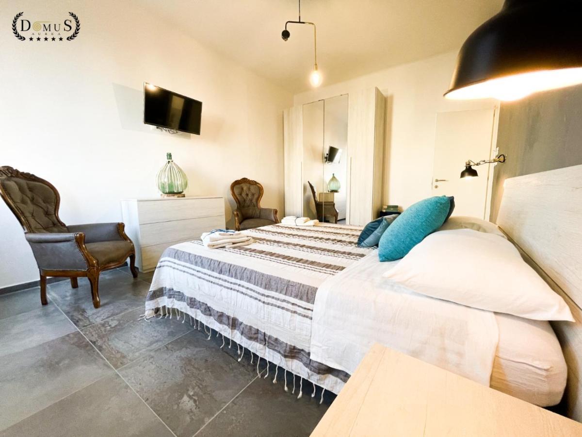 4 Balconi Rooms-Elements B&B Лечче Екстер'єр фото