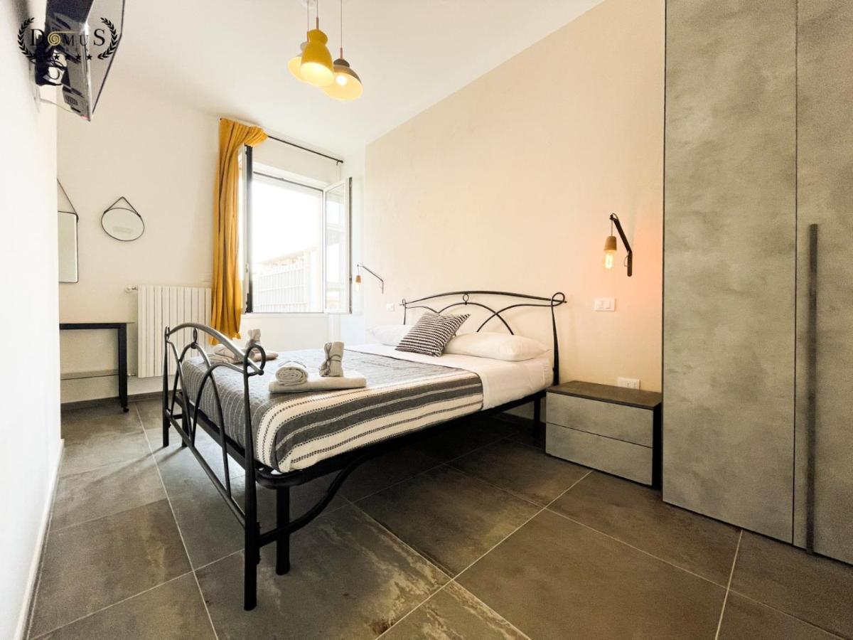 4 Balconi Rooms-Elements B&B Лечче Екстер'єр фото